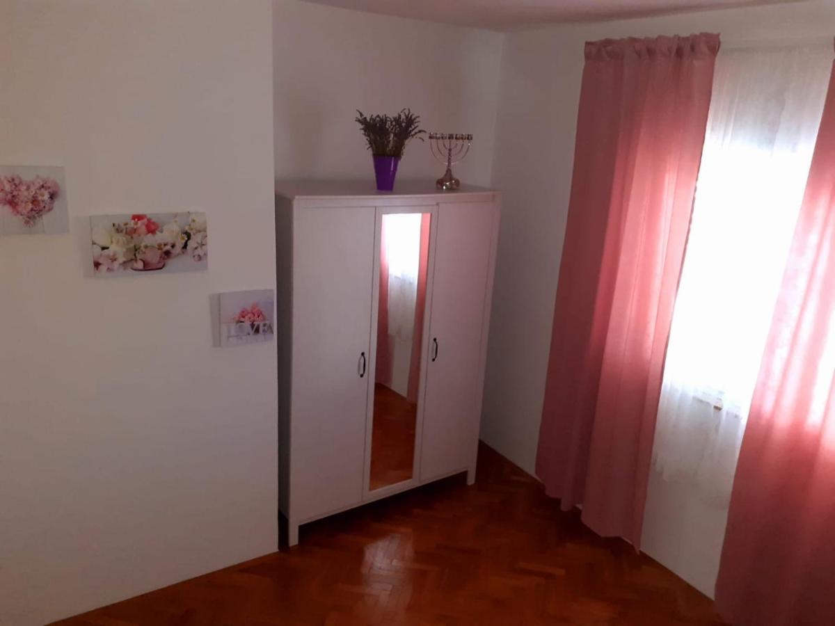 Lumar Holidays And Apartments Preko Buitenkant foto