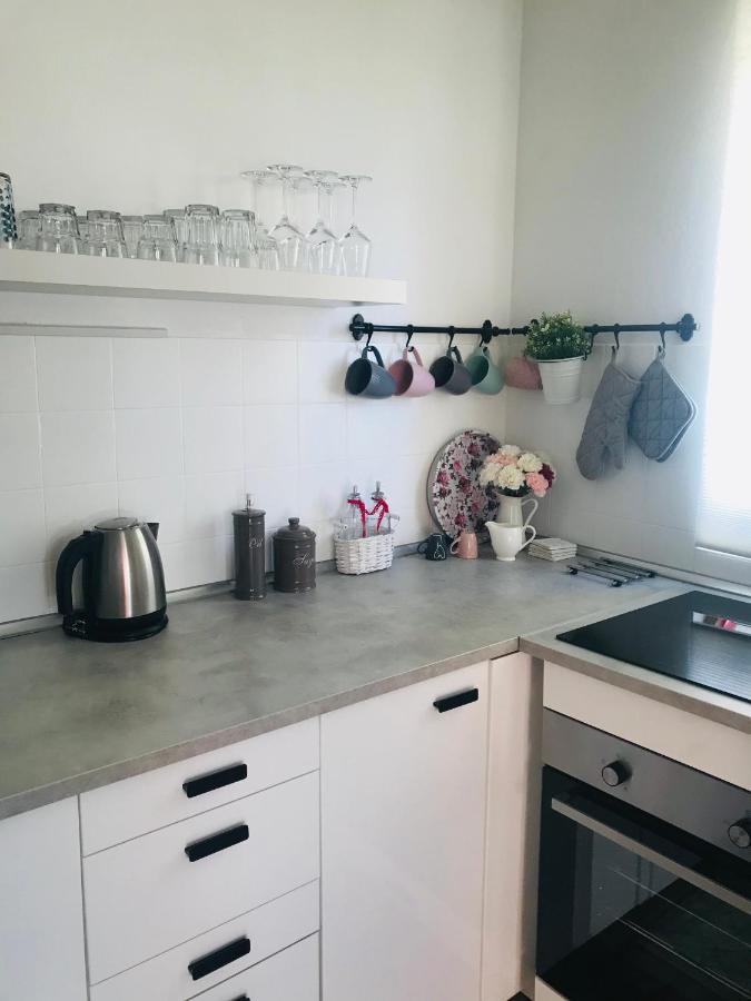 Lumar Holidays And Apartments Preko Buitenkant foto