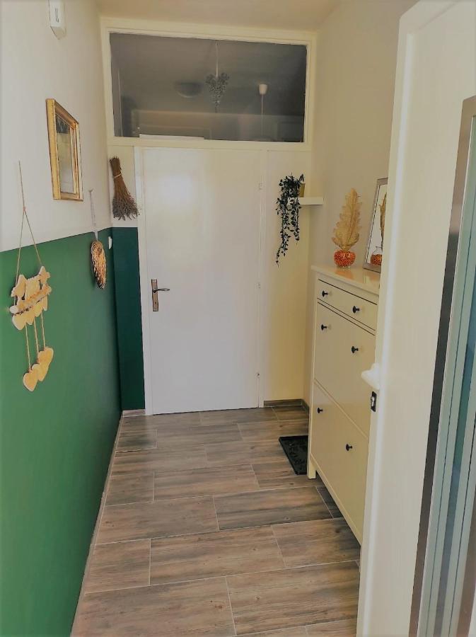 Lumar Holidays And Apartments Preko Buitenkant foto